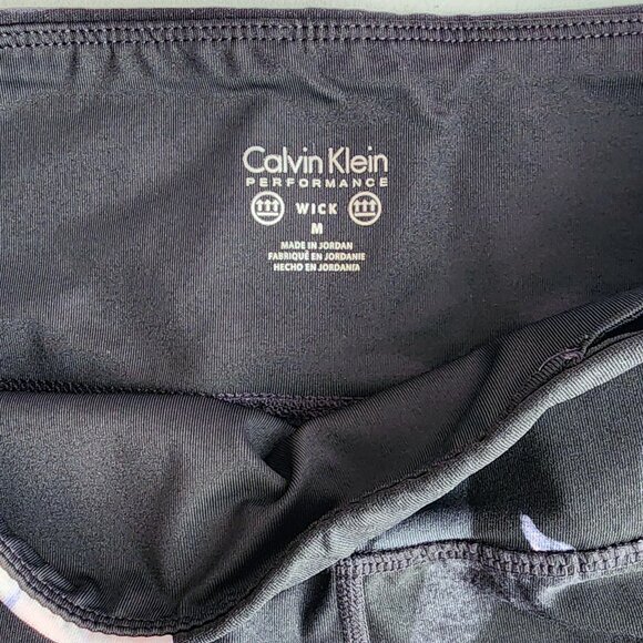 Calvin Klein Performance Floral Leggings, Flowers Black Cropped Pants - Picture 2 of 5